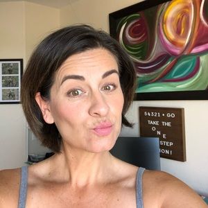 Meet your Posher, Kim